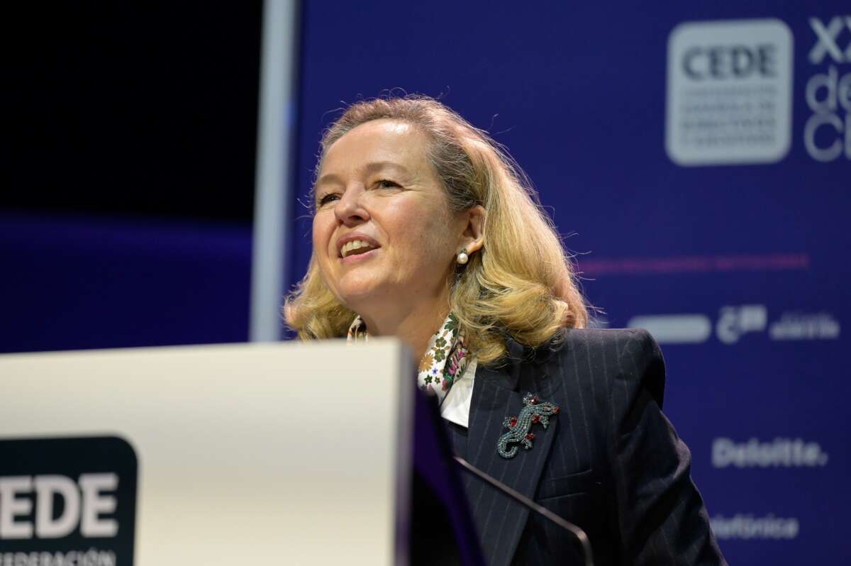 Archivo - La presidenta del Banco Europeo de Inversiones (BEI), Nadia Calviño, interviene durante el XXIII Congreso de Directivos CEDE, en el PALEXCO, a 28 de noviembre de 2024, en A Coruña, Galicia (España). 