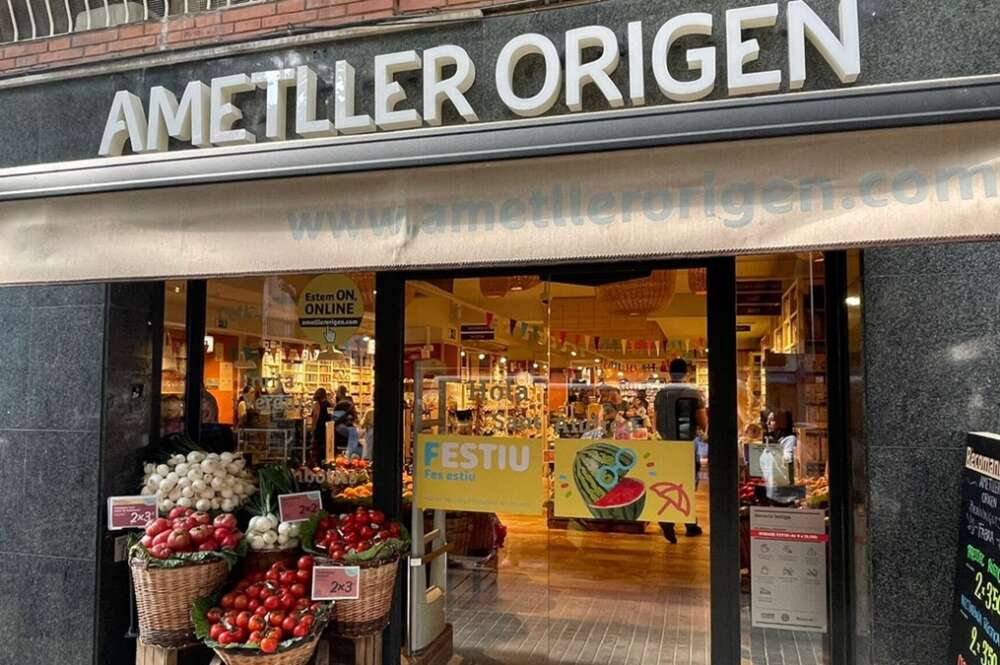 El exterior de un supermercado de Ametller Origen