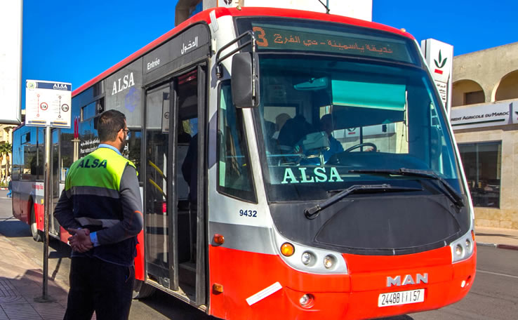 Un autobús de Alsa en Marruecos. Foto: Alsa.