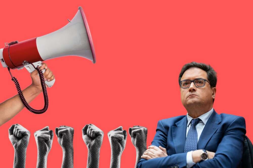 Óscar López. Funcionarios.