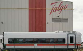 Renfe impone multas a Talgo por los retrasos