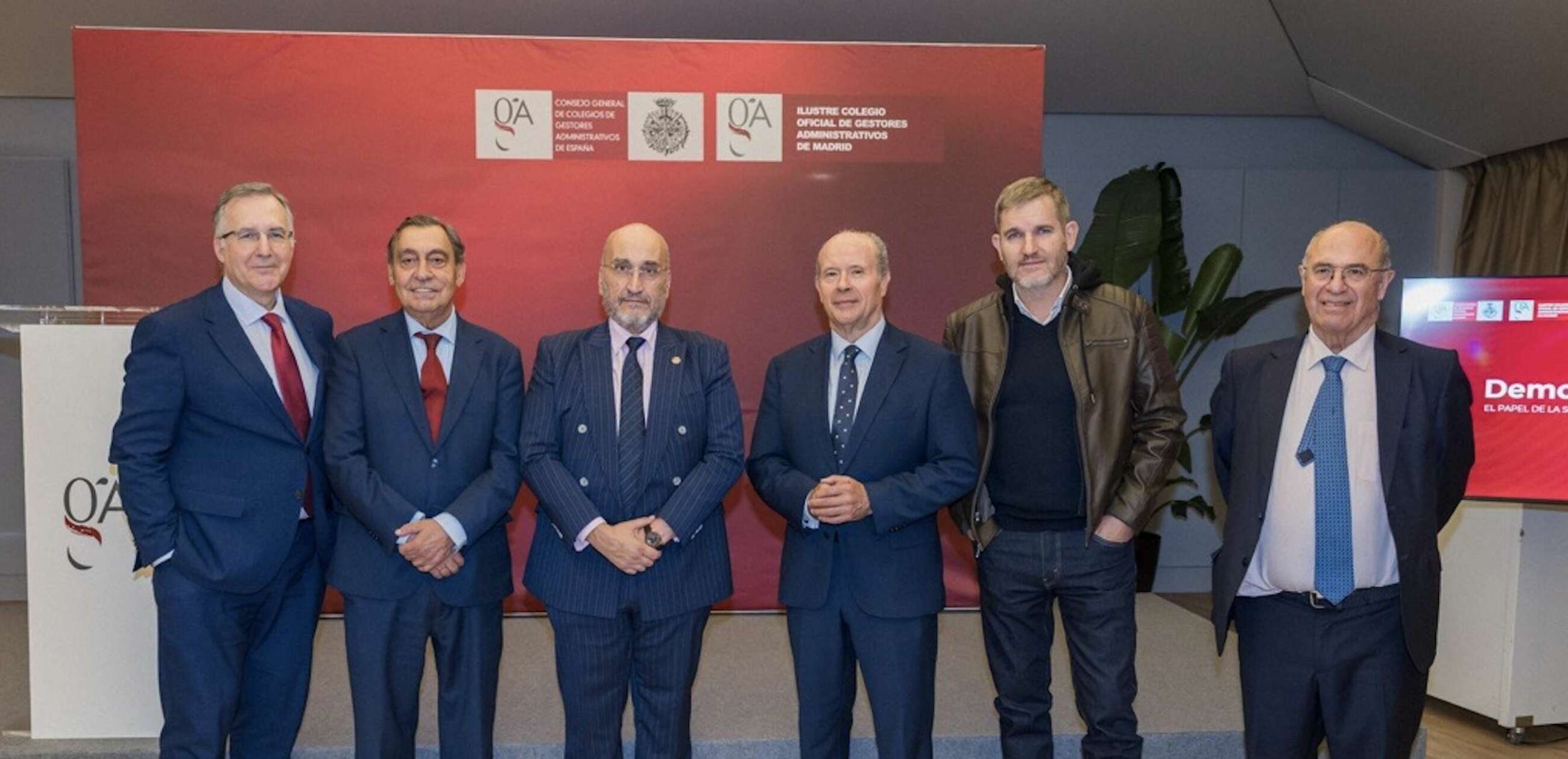 La jornada “Democracias con latido: el papel de la sociedad civil en la regeneración democrática” promovida por el Consejo General de los Colegios de Gestores Administrativos de España. Foto: Consejo General de los Colegios de Gestores Administrativos de España