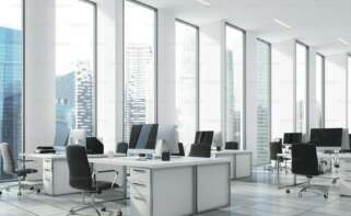 La carga fiscal sobre el empleo alcanza máximos históricos mientras los salarios reales y la productividad siguen sin reaccionar