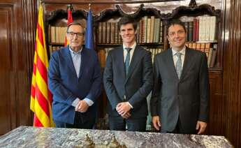 Izq Vicente Codes, presidente de la Comisión de Defensa y Seguridad Dcha Salvador Sedó, secretario técnico.