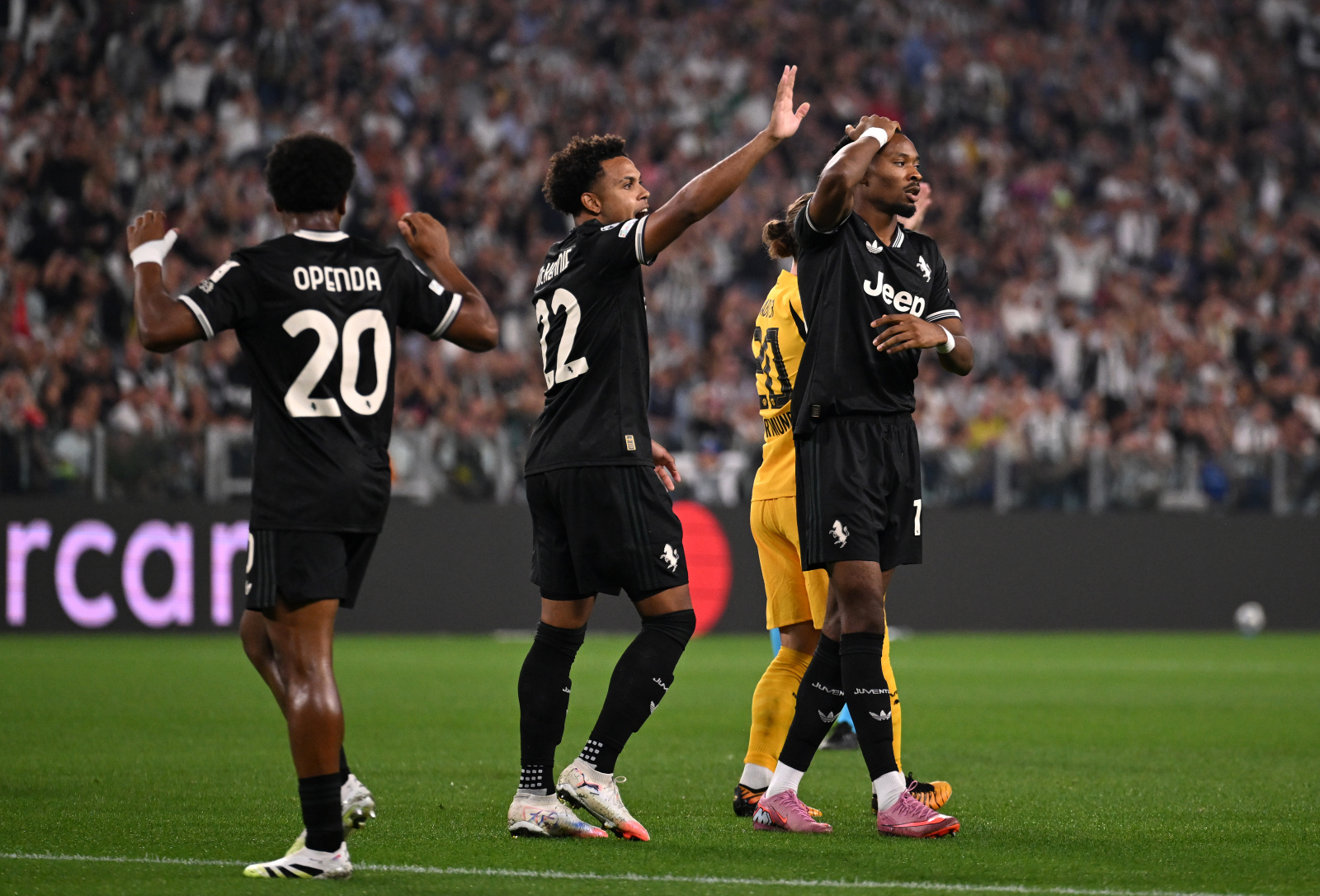 TURIN, ITALY - SEPTEMBER 16: Khephren Thuram of Juventus reacts after a missed chance during the UEFA Champions League 2025/26 League Phase MD1 match between Juventus and Borussia Dortmund at Juventus Stadium on September 16, 2025 in Turin, Italy. (Photo by Tullio Puglia - UEFA/UEFA via Getty Images)