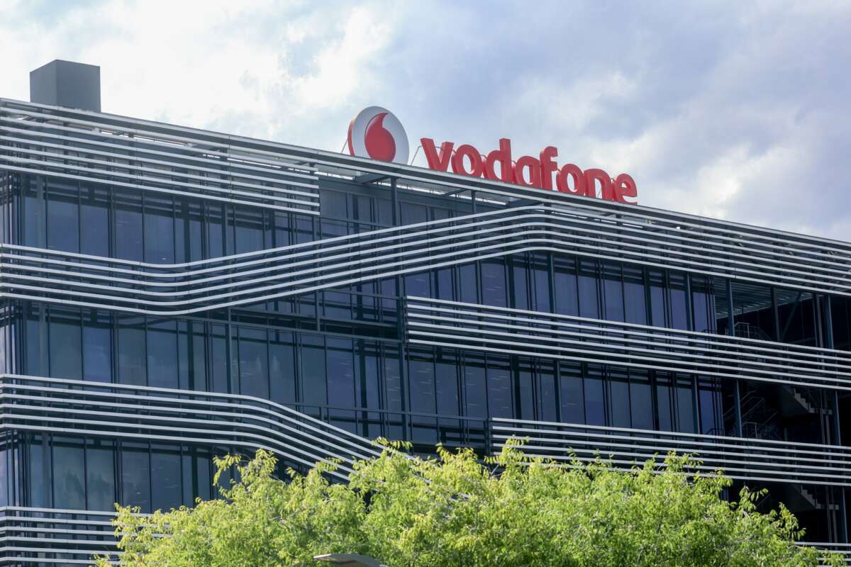 Archivo - Fachada de la sede de Vodafone en Madrid, a 12 de junio de 2024, en Madrid (España). Finetwork.