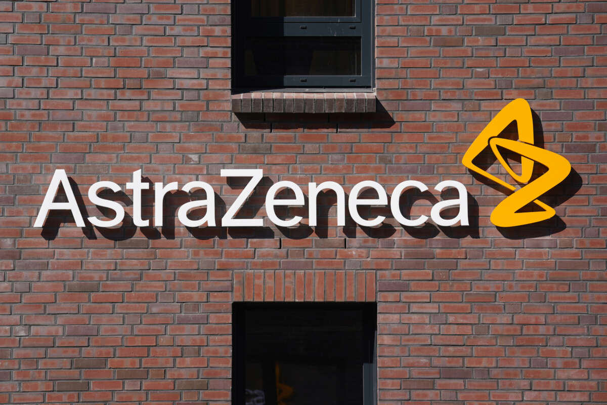 Archivo - Logo de AstraZeneca. Puig