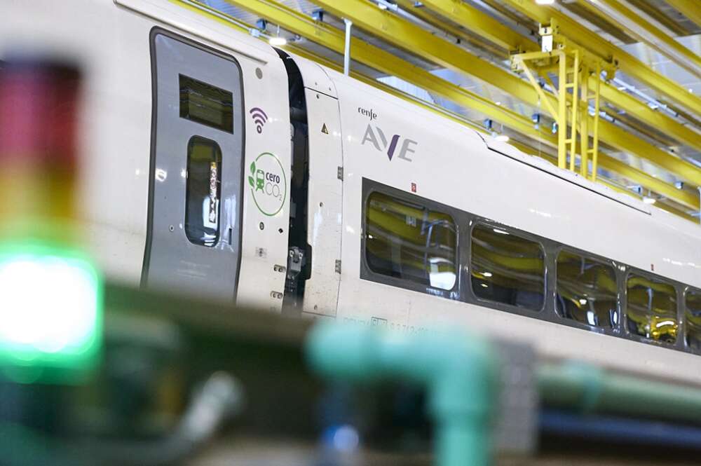 Tren de alta velocidad de Renfe