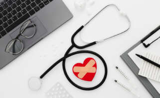 Seguro colectivo de salud.