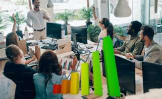 Los notarios confirman que los herederos pueden emplear el saldo del fallecido para abonar el Impuesto de Sucesiones sin necesidad de cláusulas especiales en el testamento