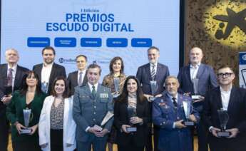 El mundo de la seguridad y la defensa arropa la primera edición de los Premios Escudo Digital