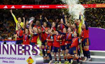 Las jugadoras de la selección española celebran el título de la Nations League Femenina. Foto: Cristina Tubilla,