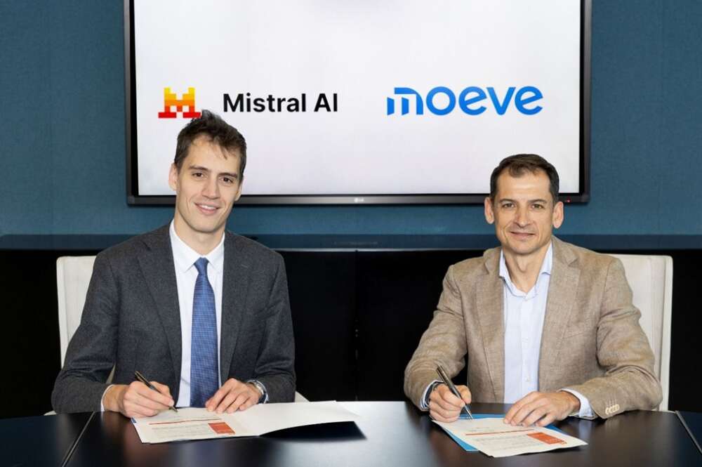 Arthur Mensch, CEO de Mistral AI y David Liras, CDIO de Moeve