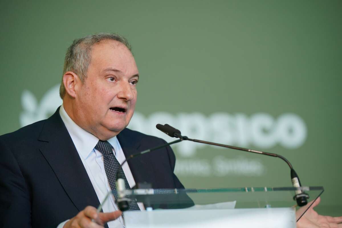 El ministro de Industria y Turismo, Jordi Hereu, interviene durante un acto de PepsiCo, a 18 de diciembre de 2025, en Etxebarri-Ibiña, Álava, País Vasco (España).