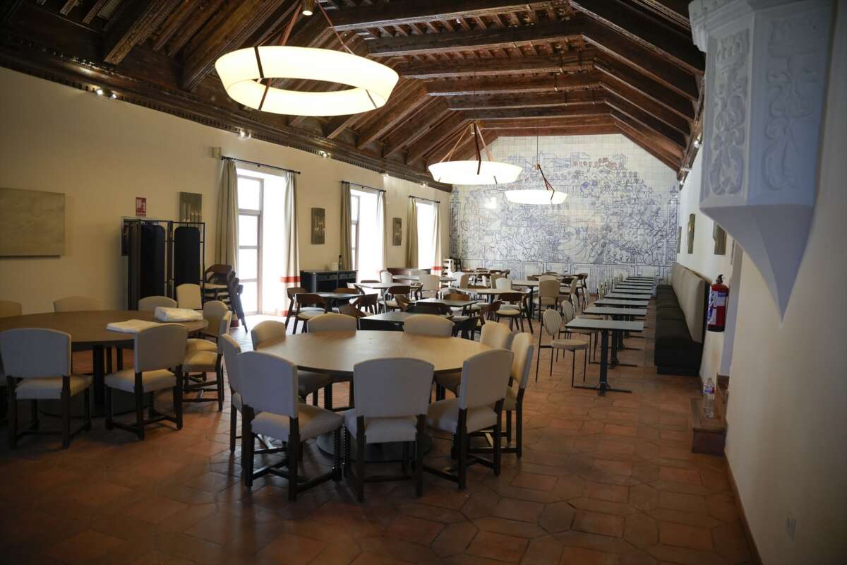 Acuerdo nuevo convenio paradores