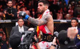 Ilia Topuria durante un combate de la UFC. Foto: @Topuriailia.