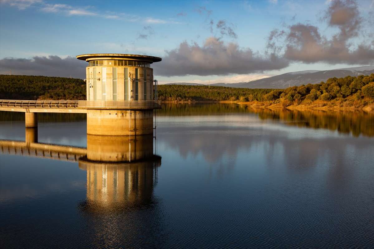 canal de isabel ii contrato Acciona, CAS