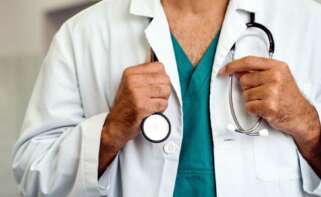 Médico | Foto de 123RF/nd3000