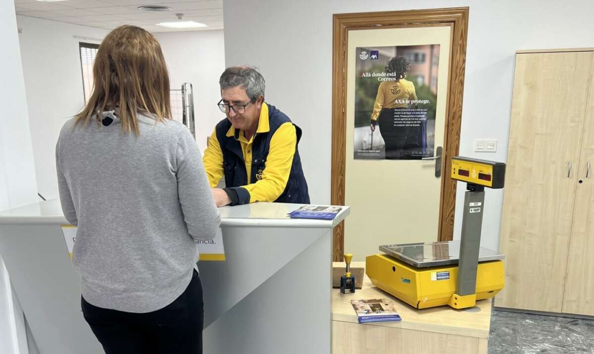 Archivo - Oficina auxiliar de Correos en Belicena, en Vegas del Genil (Granada)