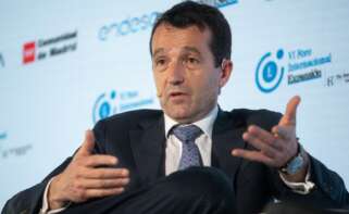 Archivo - El presidente de Indra, Ángel Escribano, durante la segunda jornada del VI Foro Internacional Expansión, en el Parador de Alcalá de Henares, a 22 de mayo de 2025, en Alcalá de Henares, Madrid (España).