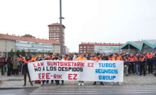 Trabajadores de la plantilla de Tubos Reunidos durante una concentración. Foto: Europa Press.