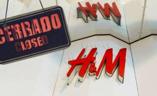 La compañía afronta caídas en ventas, cierres de tiendas y el desafío de reinventar su modelo en plena transformación del sector textil