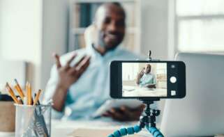 El regulador advierte del auge de recomendaciones financieras en redes sociales y pide cautela ante posibles fraudes, desinformación y asesoramiento no autorizado