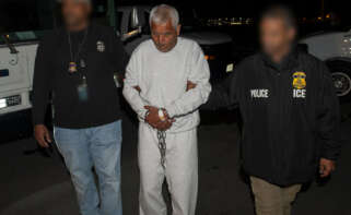 Detenido por el ICE. ICE