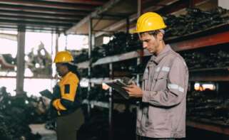 Una empresa recibe una sanción económica por contratar extranjeros en situación irregular