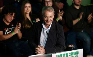 El expresidente del Gobierno José Luis Rodríguez Zapatero, durante su intervención en el mitin. A 14 de mayo de 2026, en Cádiz (Andalucía, España).Nacho Frade / Europa Press
