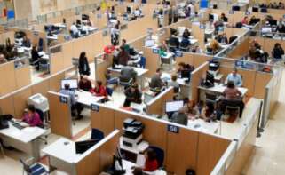 Miles de opositores participan este sábado en una de las mayores convocatorias de empleo público de los últimos años, marcada por el refuerzo de plazas y el impulso a los perfiles digitales
