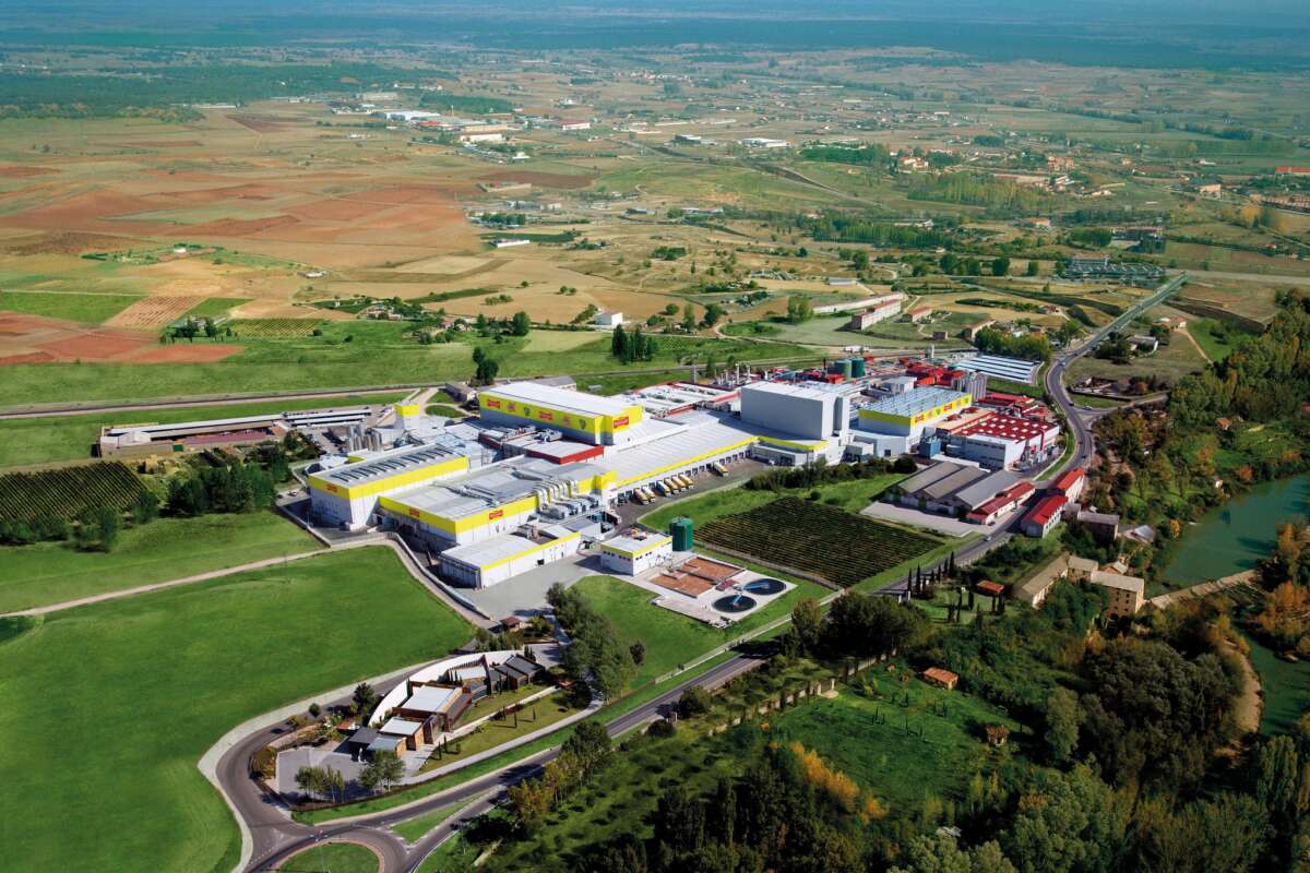 Vista aérea de la planta de Pascual en Aranda de Duero (Burgos). Foto: Europa Press.