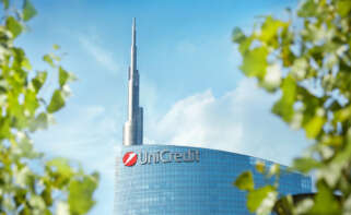 uNICREDIT