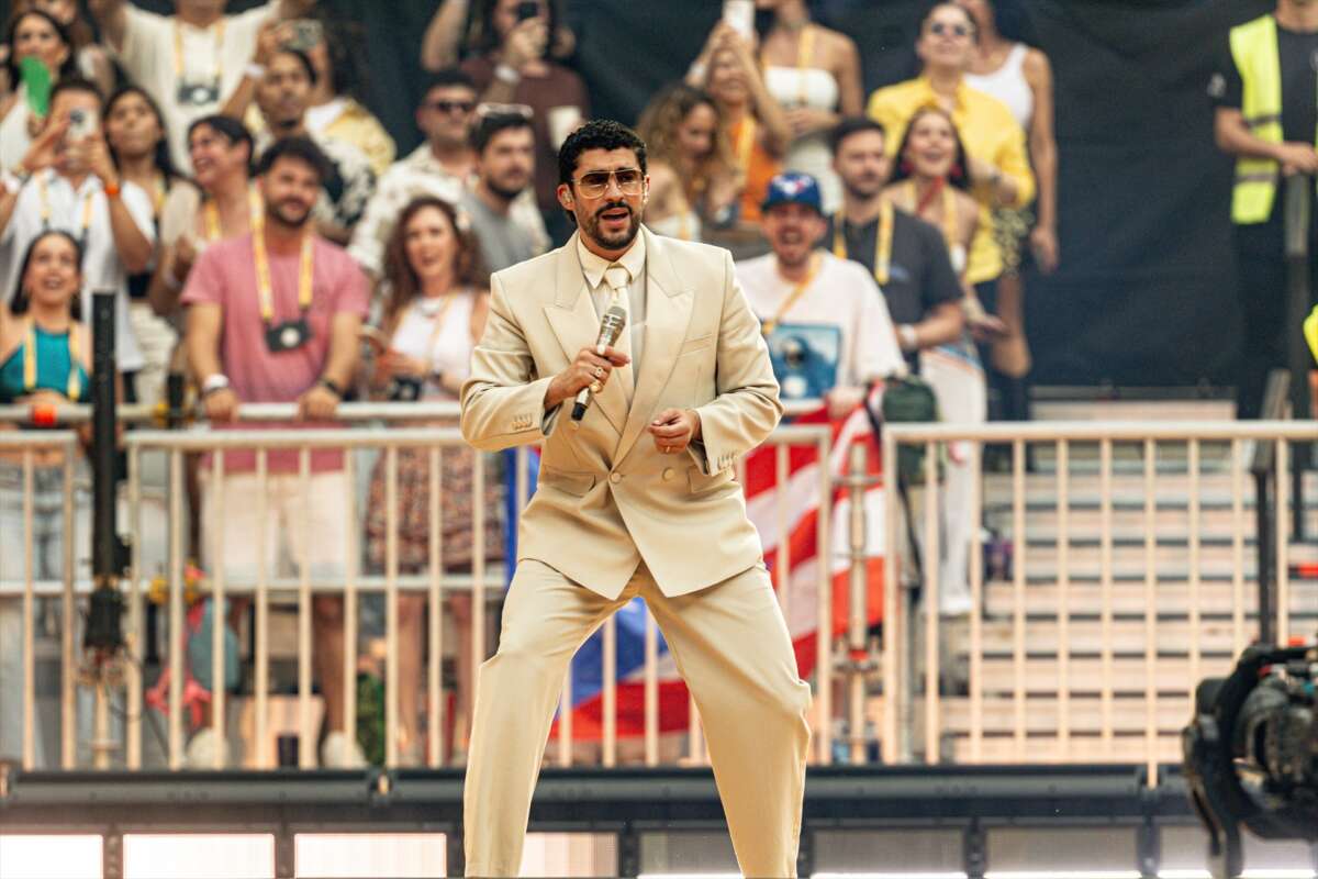 (Foto de ARCHIVO)
El cantante Bad Bunny actúa durante un concierto, en el Riyadh Air Metropolitano, a 30 de mayo de 2026, en Madrid (España). El artista puertorriqueño ofrecerá en la capital diez conciertos entre el 30 de mayo y el 15 de junio dentro de su gira ‘DeBÍ TiRAR MáS FOToS World Tour’.
Ricardo Rubio / Europa Press
30 MAYO 2026;CONCIERTO;MÚSICA;MÚSICO;CANTANTE;PUERTO RICO;PUERTORRIQUEÑO;DTMF;GIRA;WORLD TOUR
30/5/2026
