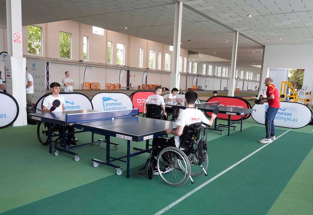 Personas con discapacidad física, visual o parálisis cerebral participaron en el primer draft paralímpico de la temporada. Foto: CaixaBank.