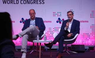 Iñigo Suárez (Seat) y Javier Pérez Zabalza (Gestamp) intervienen en el congreso Digital Enterprise Show.