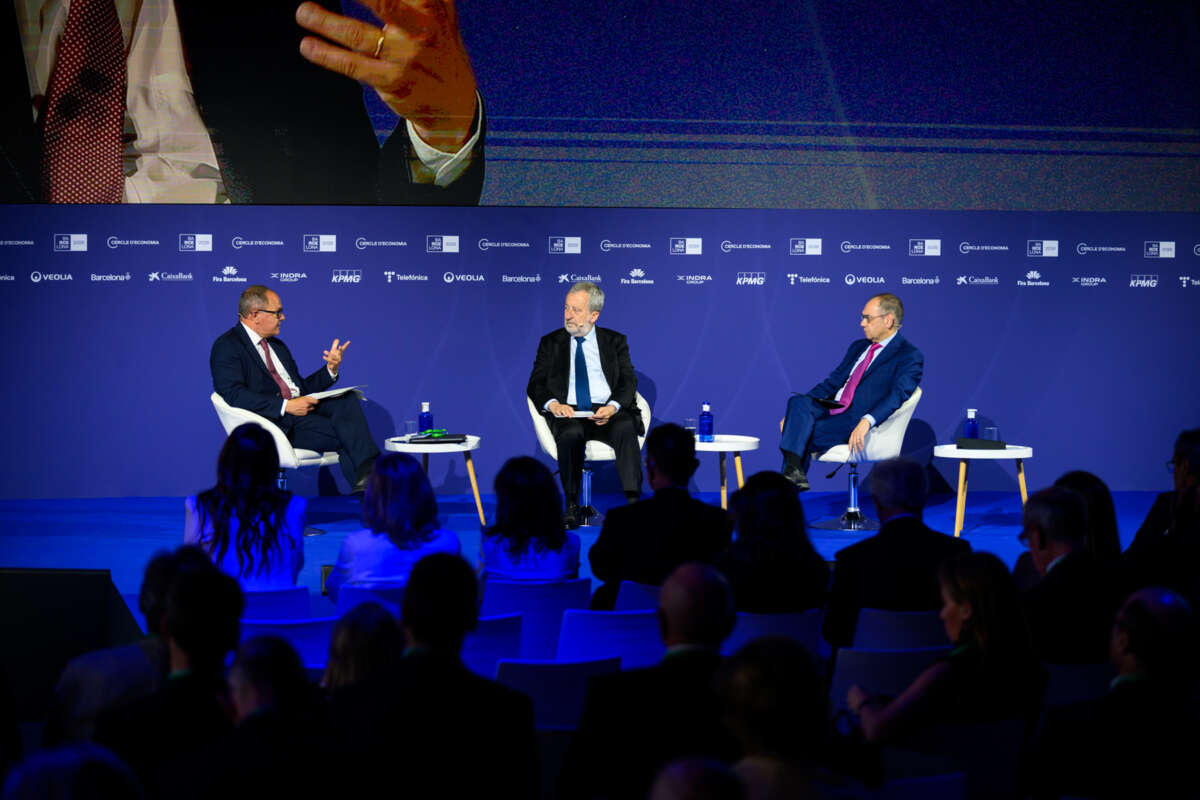 El presidente de CaixaBank, Tomás Muniesa, y director general de Economía del Banco de España, David López. Foto: Cercle d'Economia.