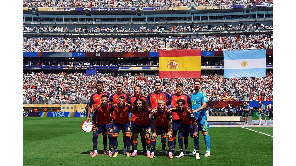 En el Mundial de Fútbol de Sudáfrica, cada uno de los jugadores convocados por Vicente del Bosque percibió una prima de 600.000 euros brutos. Foto: RFEF.