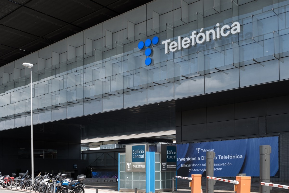 Telefónica sube sueldos a empleados de I+D