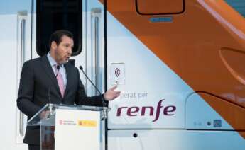 El ministro de Transportes y Movilidad Sostenible, Óscar Puente, interviene durante su visita a la fábrica de Alstom David Zorrakino / Europa Press (Foto de archivo)