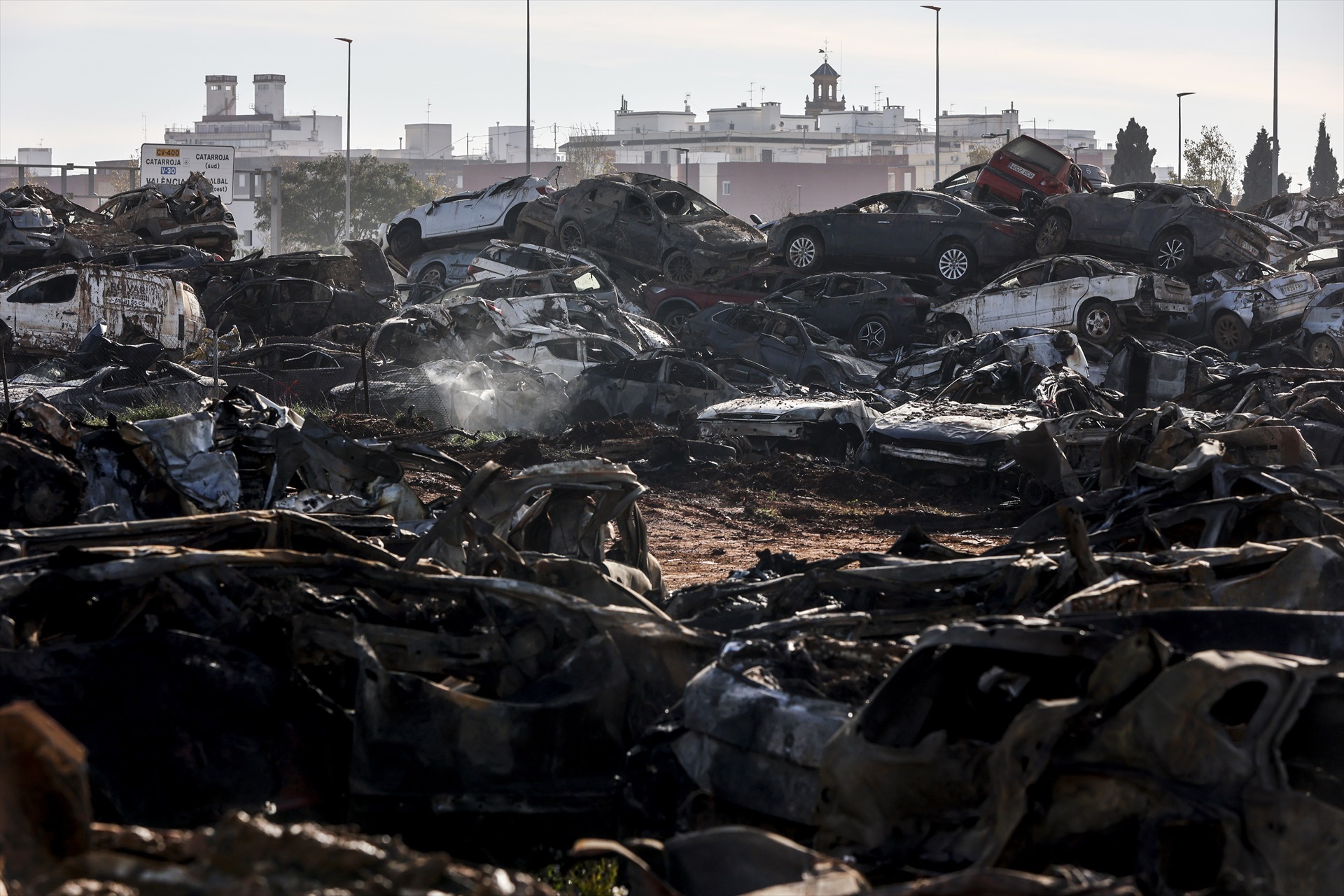 Coches afectados por la DANA de octubre de 2024. Foto: Rober Solsona / Europa Press