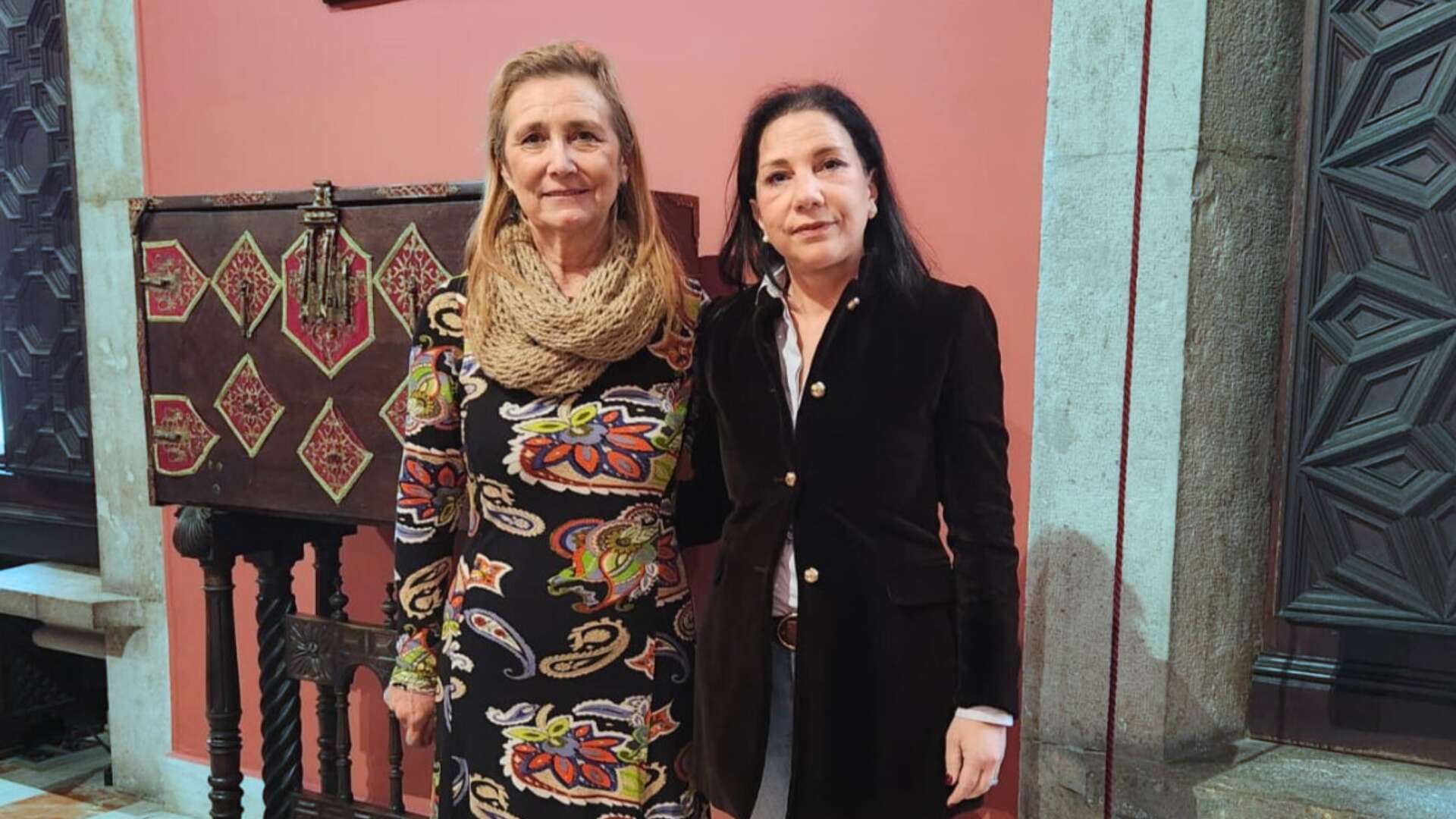 Eva Blasco, presidenta de CEV Valencia y Silvia Blasco, presidenta de APTURCV