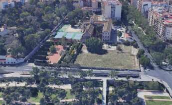 El solar del futuro Jardín Trini Simó se encuentra entre el Botánico, el Jardín del Turia, la gran vía Fernando el Católico y el antiguo colegio de los Jesuitas. Lo construirá la empresa Bertolín