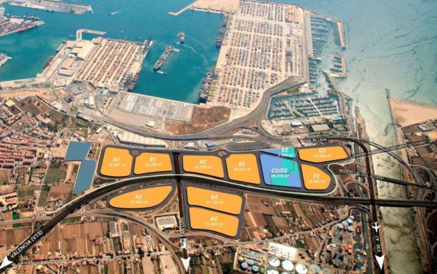 Parcelas de la ZAL junto al Puerto de Valencia