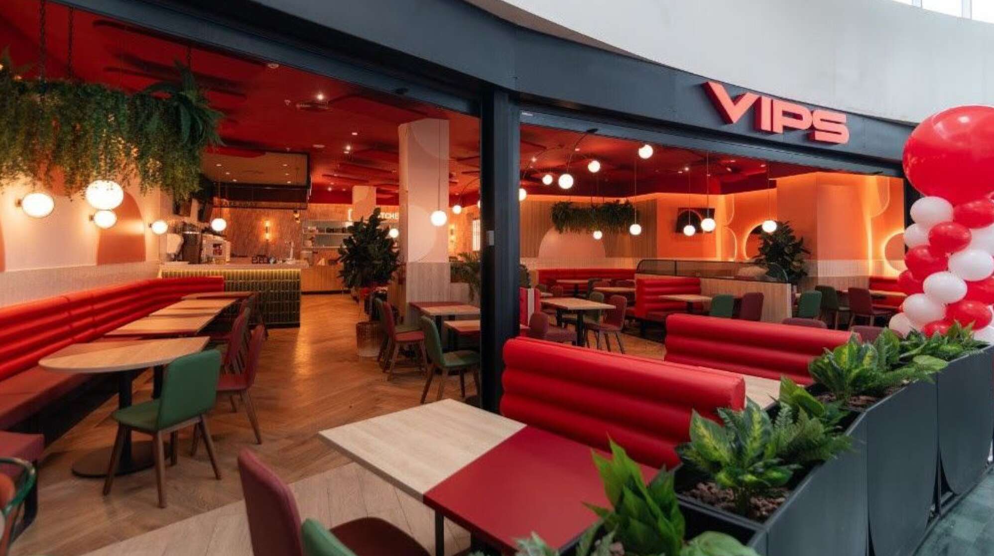 Nuevo VIPS en el centro comercial Salera