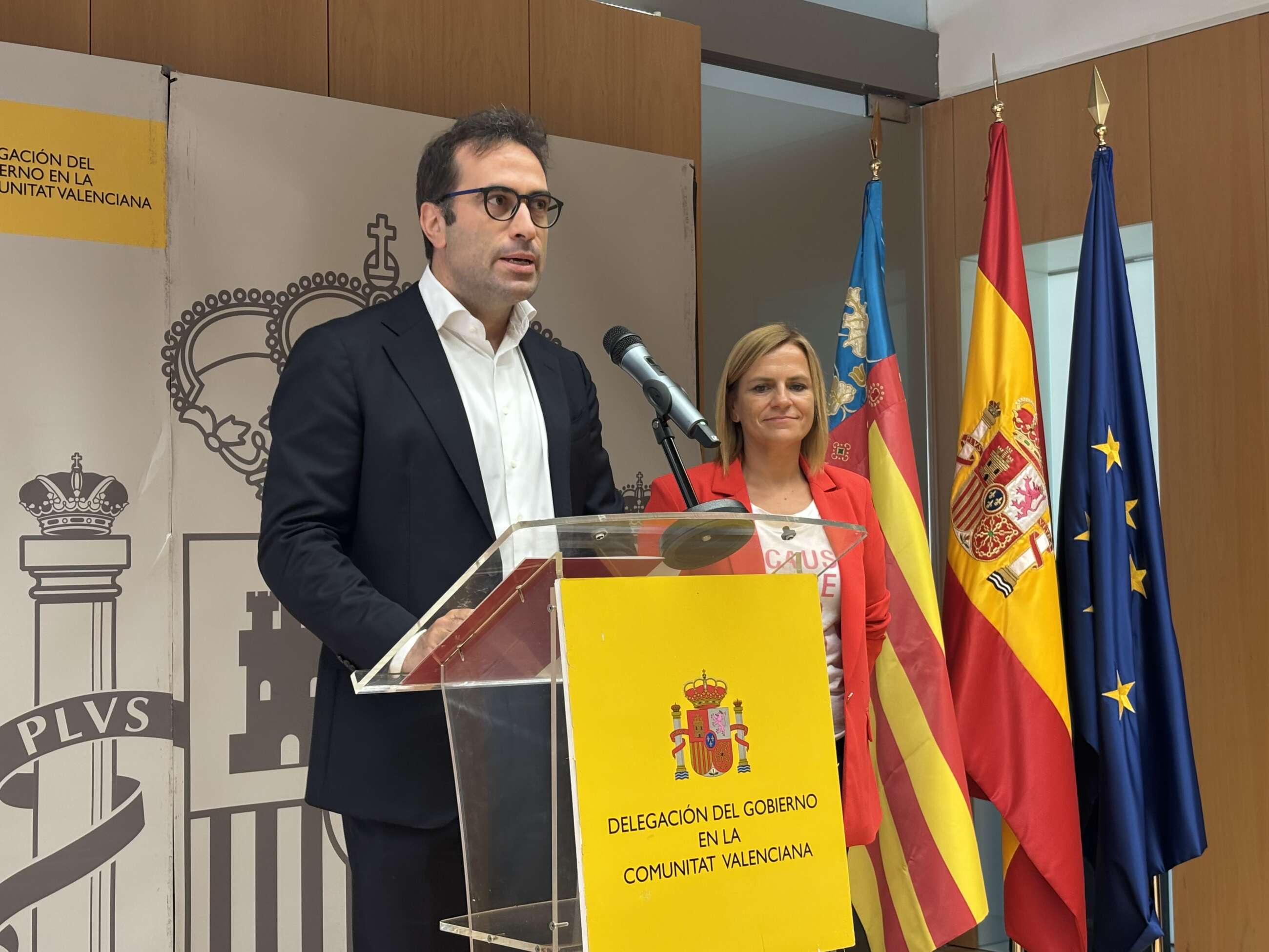 El ministro de Economía, Carlos Cuerpo, en rueda de prensa en Valencia.