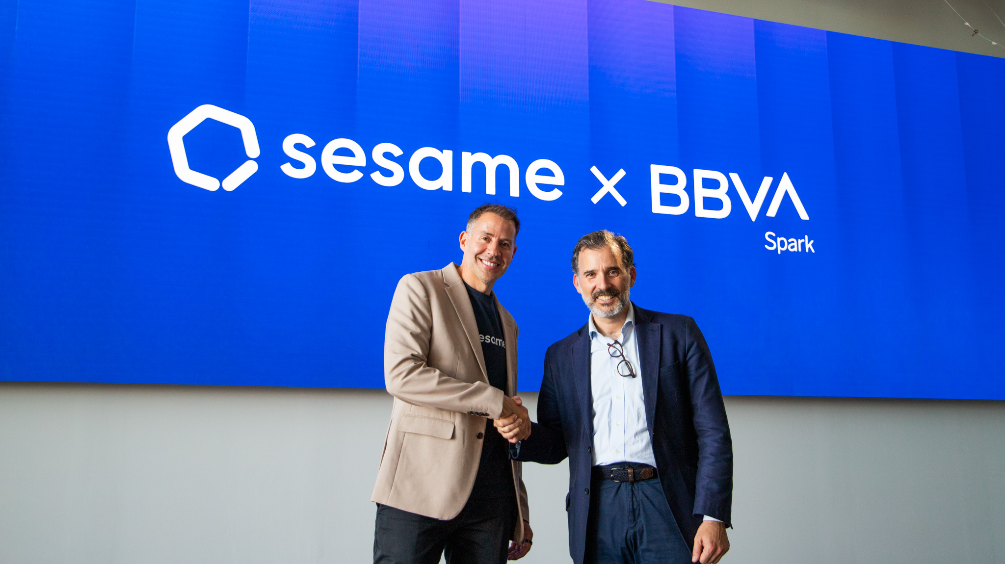 Albert Soriano, CEO de Sesame y Miguel Ángel Alcalá, responsable de BBVA Spark en España