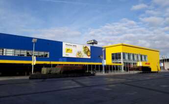 Los vecinos de Pontevedra, Ourense y Lugo podrán recoger en su ciudad los pedidos que hagan a la tienda IKEA de A Coruña