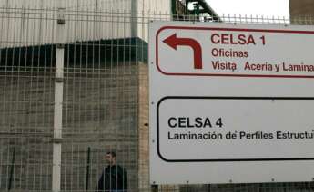 Exterior de la fábrica de Celsa en Castellbisbal (Barcelona) / EFE