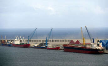 Imagen de archivo del Puerto Exterior de A Coruña en Punta Langosteira